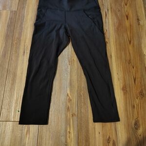 Athleta Sleek Black Leggings Capris Small